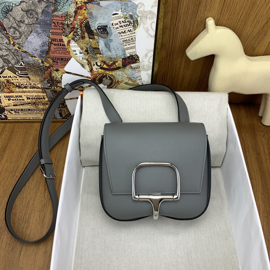 에르메스 델라 카발레리아 미니 앱송 그리스 메이어